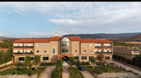 AUBERGE JOMANA PARK